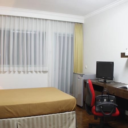 Kusuma Atmadja Residence Джакарта Екстериор снимка